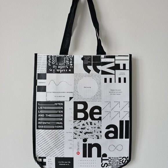 4 x New LULULEMON White BE ALL IN Reusable Shopping Bags Large - Picture 1 of 6